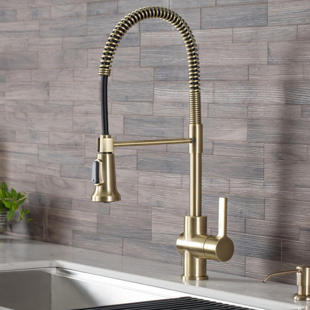 Britt Single-Handle Pull Down Sprayer Kitchen Faucet in Brushed Gold