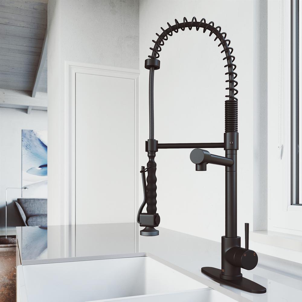 Zurich Single-Handle Pull-Down Sprayer Kitchen Faucet with Deck Plate in Matte Black