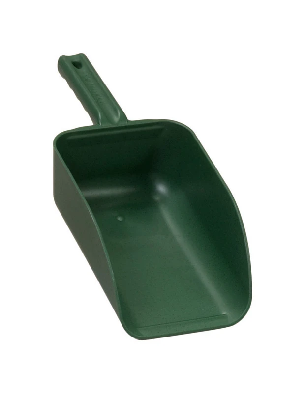 Polyethylene Hand Scoop With 2.5 Quart Capacity For Versatile Use