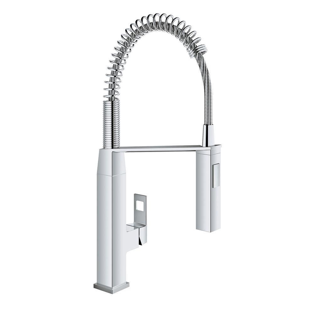 Eurocube Single-Handle Pull-Down Sprayer Kitchen Faucet in StarLight Chrome
