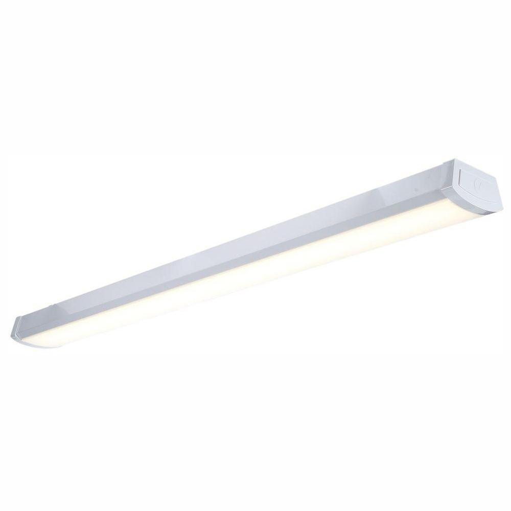 Contractor Select FMLWL 4 ft. Dimmable 40-Watt 2900 Lumens 4000K White Integrated LED Wrap Light Fixture