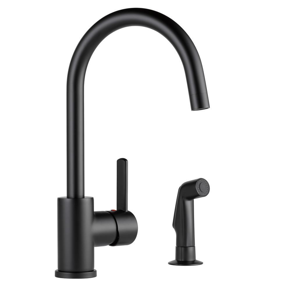 Apex Single-Handle Side Sprayer Kitchen Faucet in Matte Black